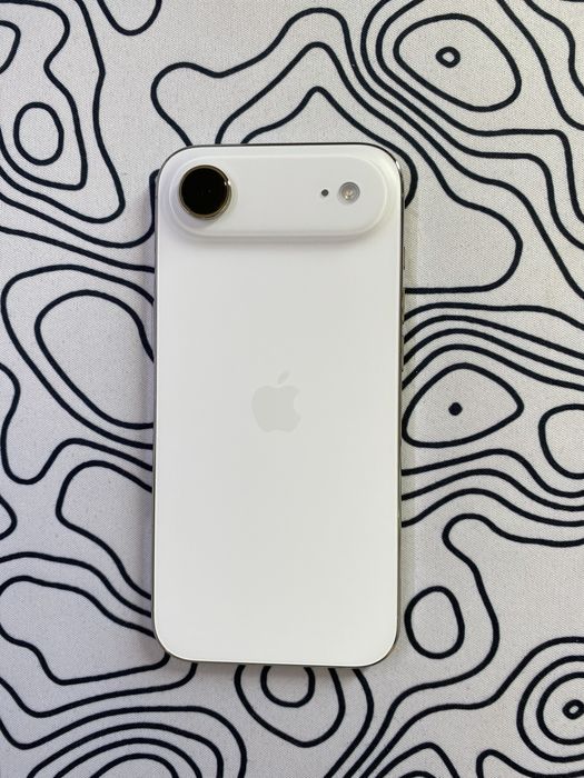 iPhone Air, 256ГБ, белый