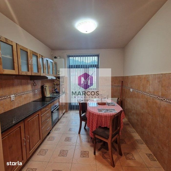 Casa cu etaj/singur in curte