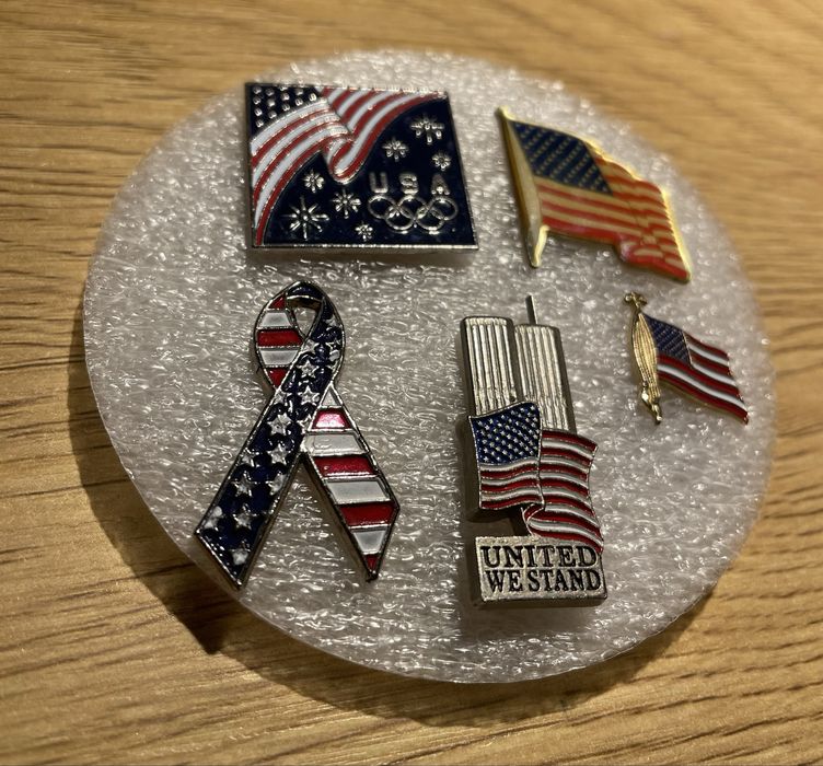 Insigne- pinuri USA