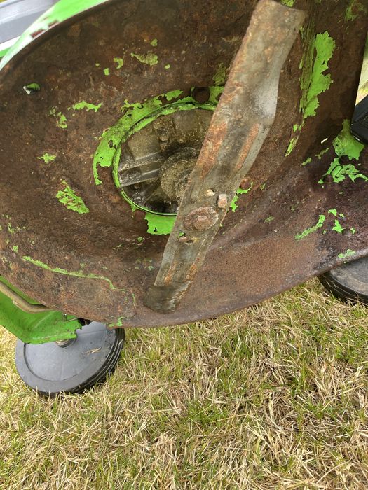 Бензинова Косачка VIKING STIHL 2.1kw 48см.Нож