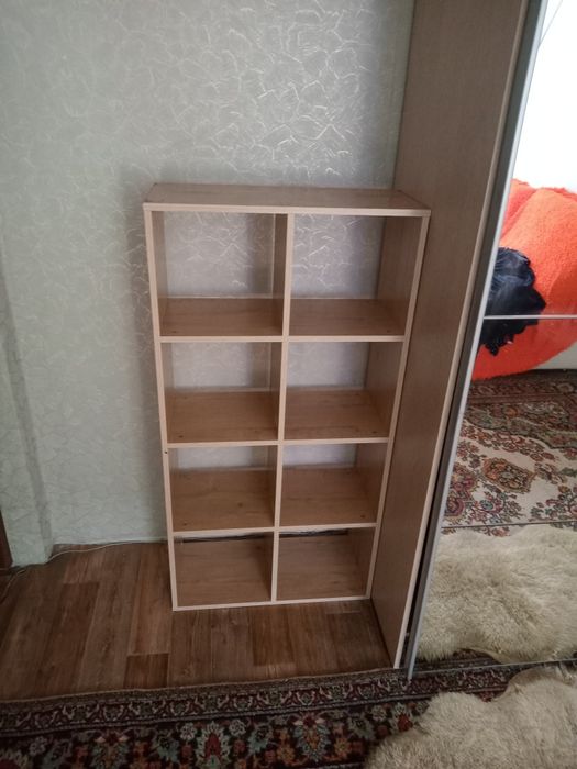 Продам полку этажерку икея