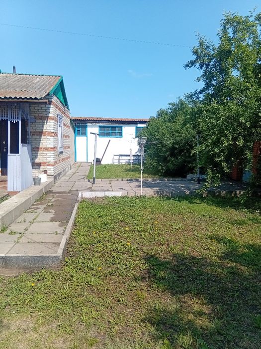 Дом. с. Акколь продам