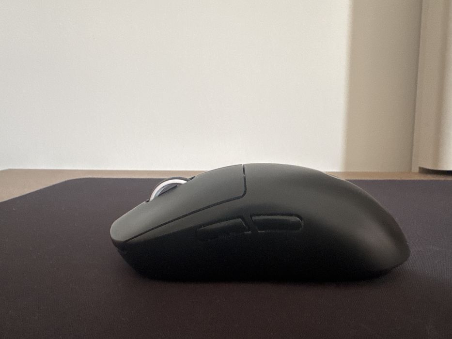 Мышка Logitech Pro X Superlight черная