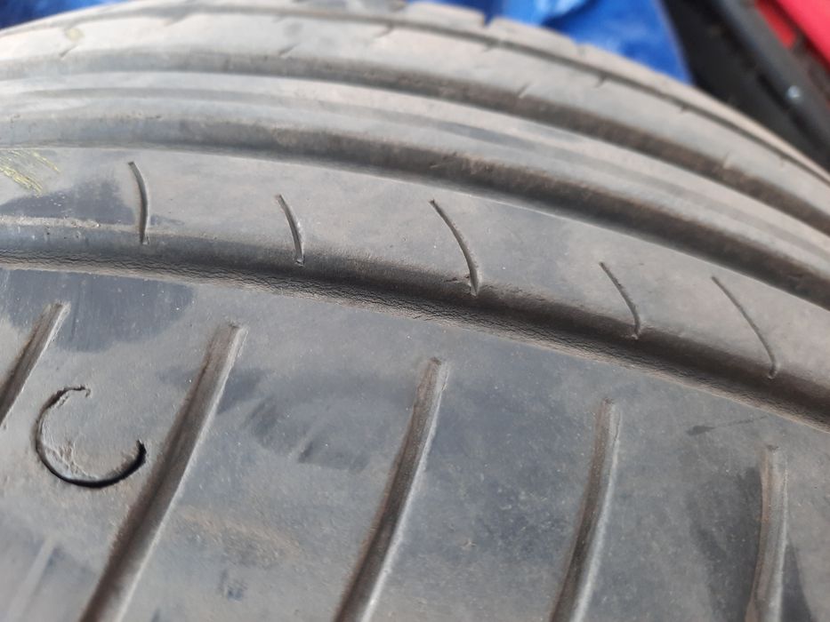 Anvelope vara 7mm 205 55 16 2 x Dunlop DOT4821,2 x MichelinDOT4919 6mm