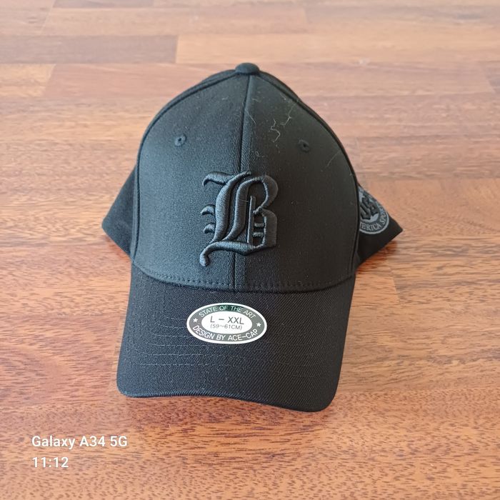 Продам бейсболку