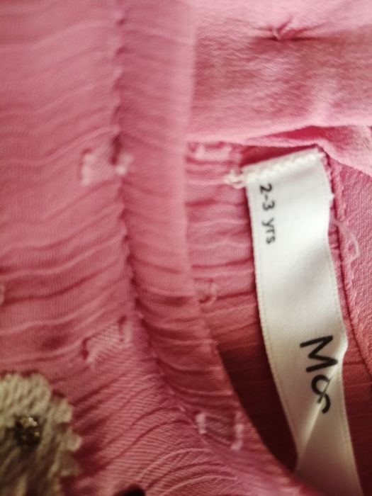 Дрехи за момиченце, роклички, ветровка, пантофки