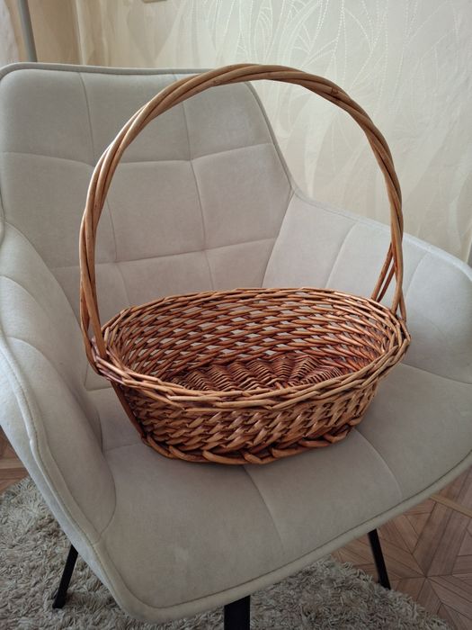 Продаю корзинку для подарков