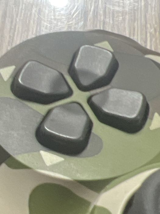 джостик от пс5 срочно нужно