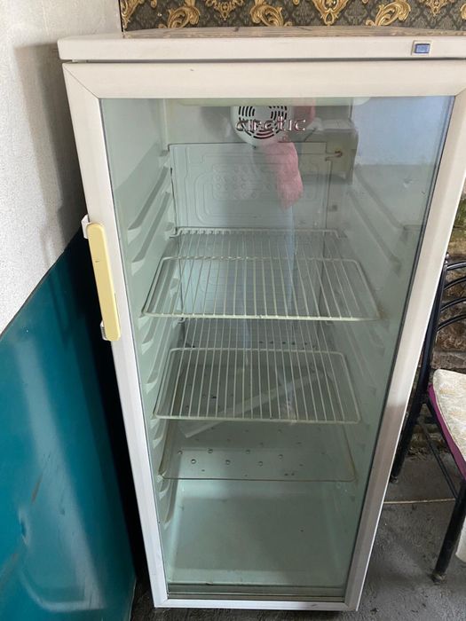 Frigider pentru bauturi