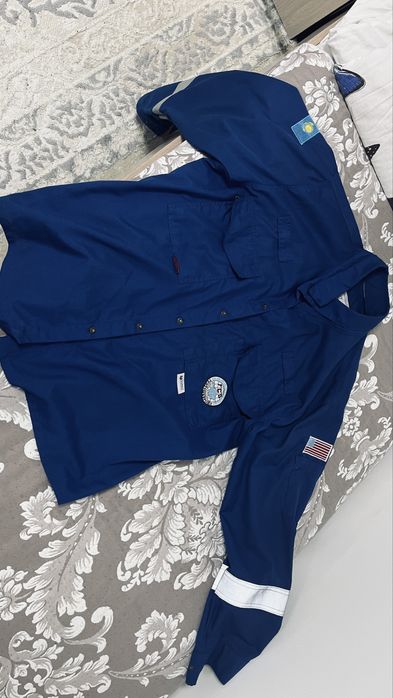 Тшо ботинка и рубашка б/у cатылымда