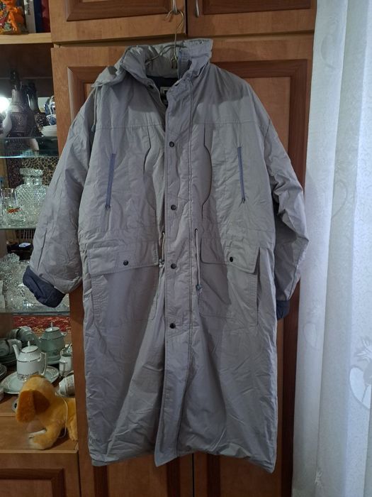 Куртки б/у в хорошем состоянии торг уместен