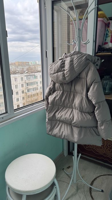 Продам напольную вешалку