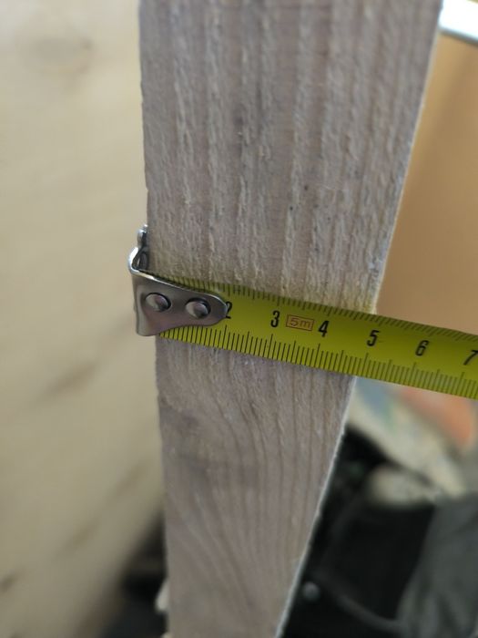 Bruslar sotiladi / Продаются брусья