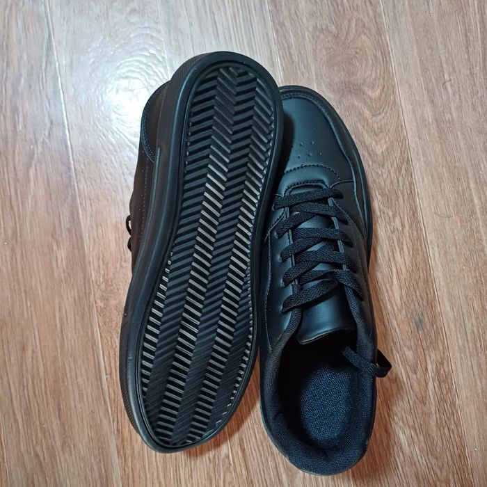 Женские туфли размер 43