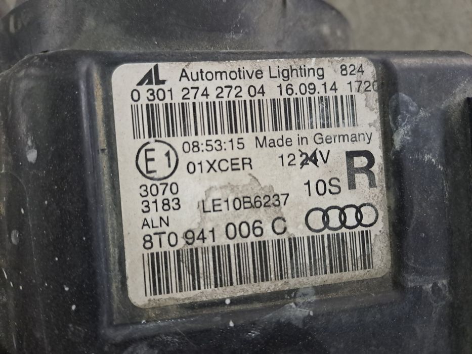 десен фар за Audi A4 2011година 2015година