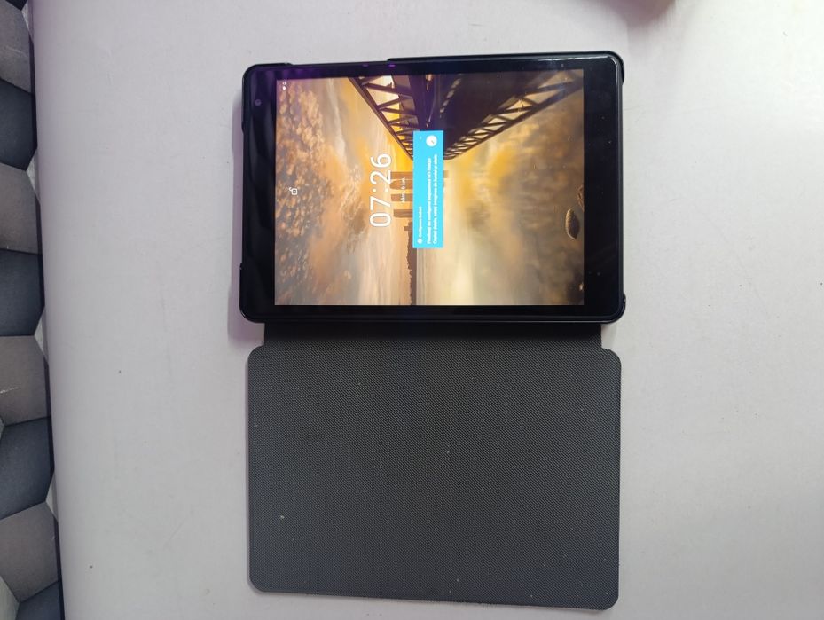Tableta 8 inch tjd performanta android 10 cu 32 gb intern și 2 GB ram cu husa