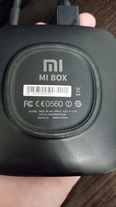 Телевизор 42" Philips + Xiaomi Mi Box — СРОЧНО
