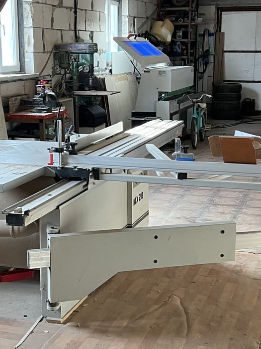 Мебельный цех в центне города