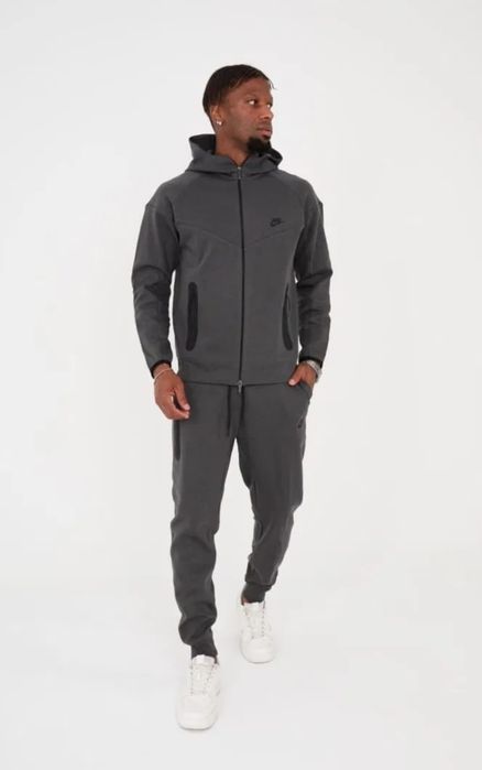Nike Tech Fleece спортен екип активен джоб