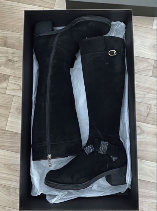 Продам итальянские сапоги Giorgio Fabiani