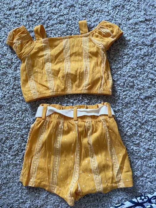 Двойка на лето девочке