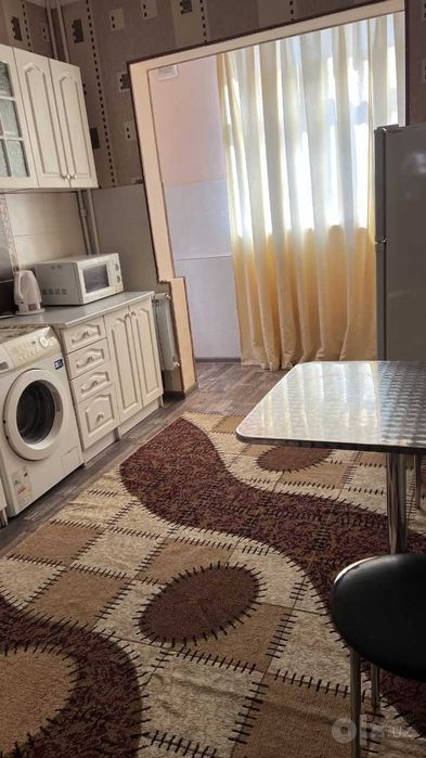 Сдам сваю квартиру 2/5/9 метро Ойбек