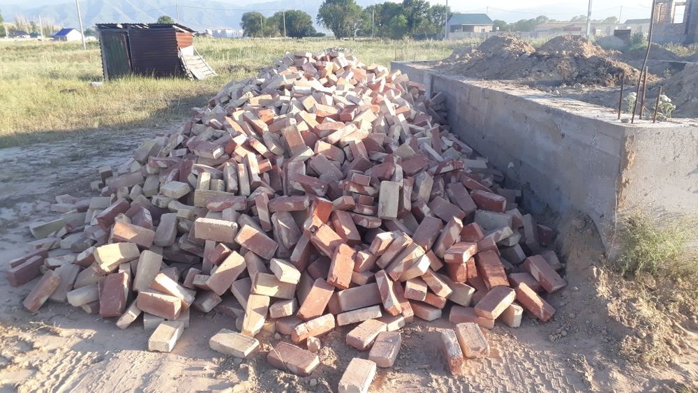 Красный кирпич доставка.