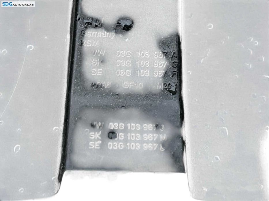 Capac Antifonare Plastic Ornament de pe Motor Audi A3 8P 2.0 TDI BMN 2004 - 2013 Cod 03G103967J 03G103907A [B4743]