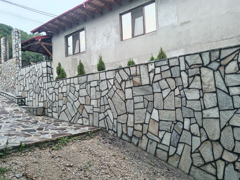 Piatra Naturală de munte