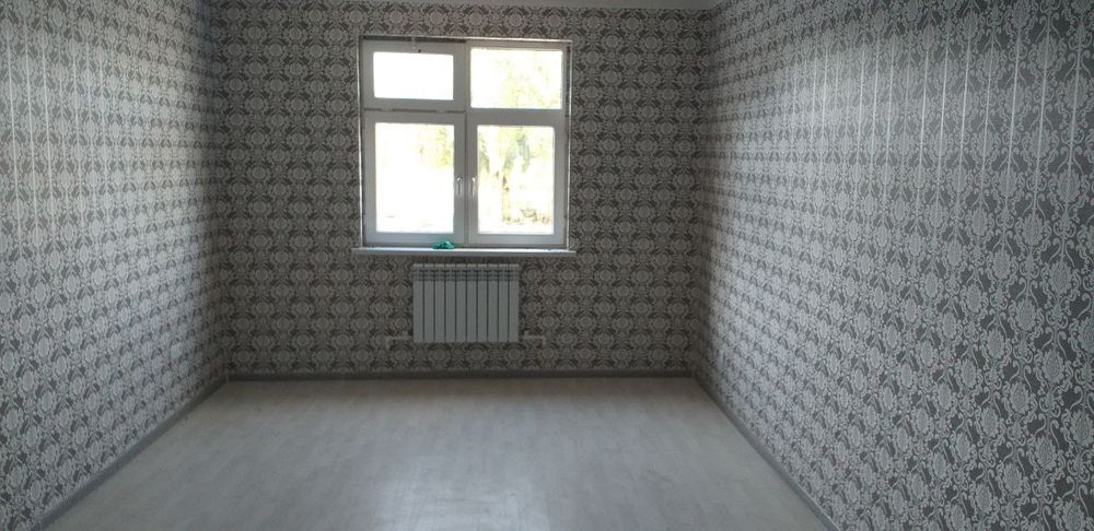 Янгийу́л шахар Эски к,овинчида 1 этажда 3 хонали квартира сотилади