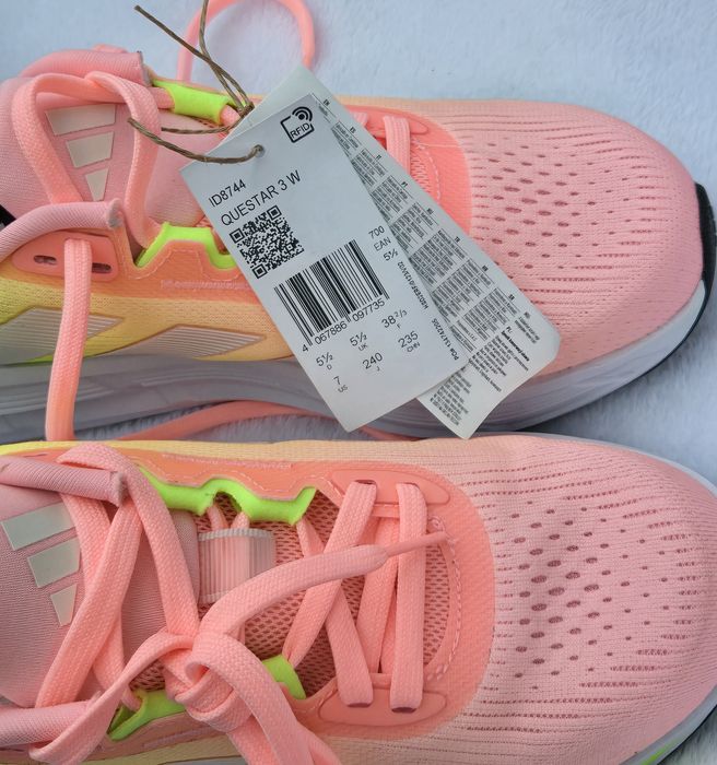 Adidas уникални дамски сникърси нови 38 2/3