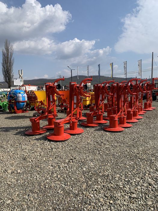 Piese . Cositoare  / Coasa polonia 165-135-185