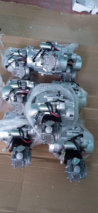 Продаётся 110 кубовый механический двигатель  НОВЫЙ.