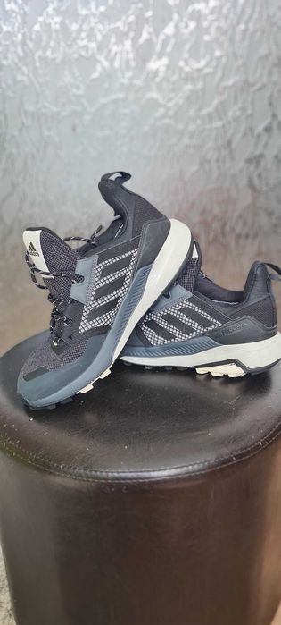 Adidasi Goretex originali ca noi 40 2/3