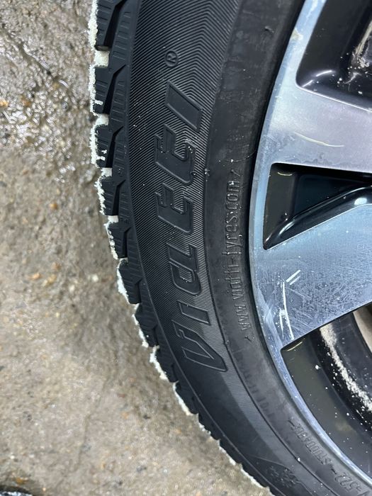 Продам бу зимный  шины 4 шт