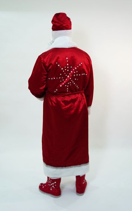 Qorbobo kiyimi Dedmoroz