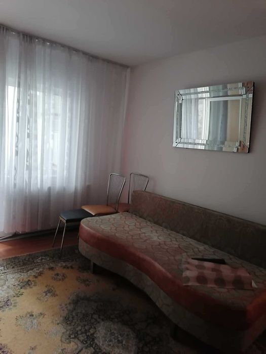 ofer spre inchiriere ap 2 camere semidecomandat