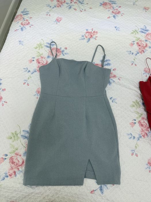 Продам платья личи