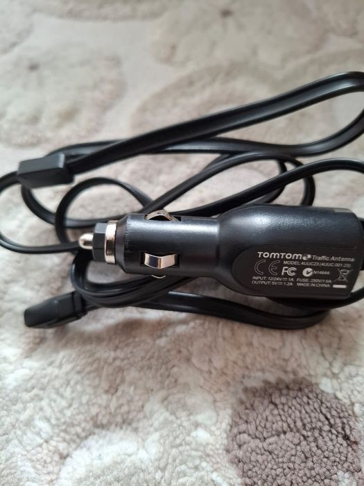 Cablu alimentare auto pentru dispozitive Tomtom (navigații, camere )