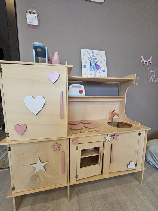 Дървена кухня детска