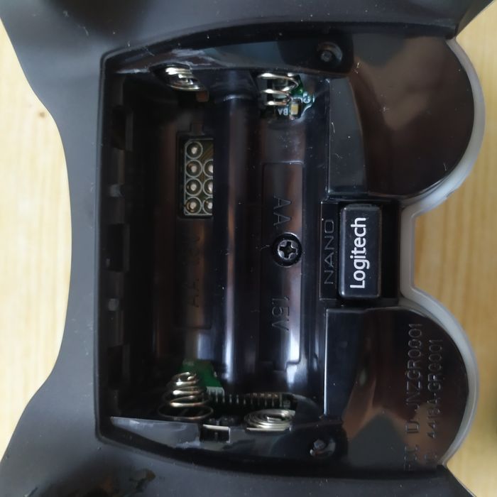 Геймпад Logitech Wireless Gamepad F710
Геймпад Logitech Wireless Gamep