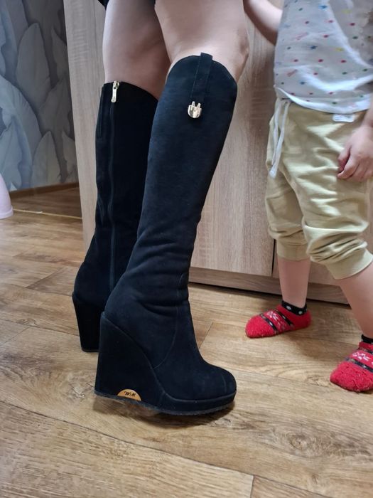 Сапоги замшевые,черные,натуральные