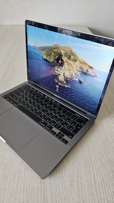 Apple MacBook 13 Pro Touch Bar