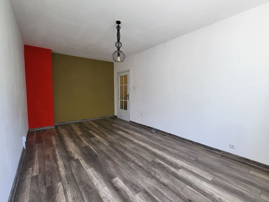 Продава се Двустаен апартамент в София, Люлин 6 - 65 кв.м за 2293 €/кв.м - Снимка #4