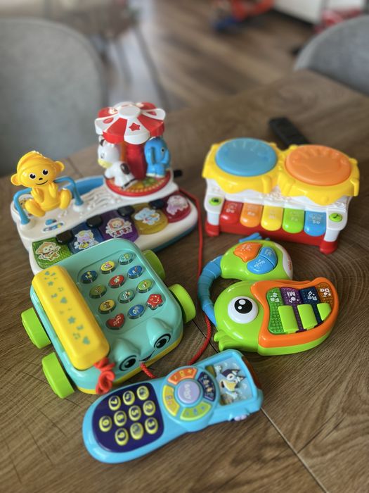 Сет от музикални играчки