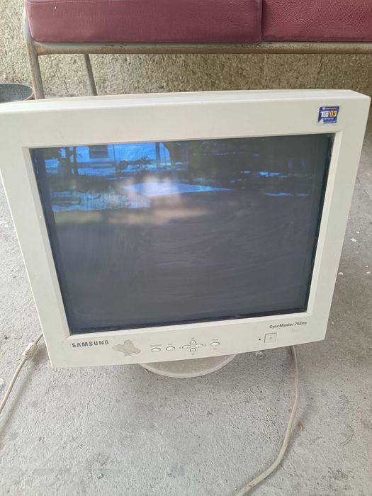 Samsung SyncMaster 763MB 17-дюймовый ЭЛТ монитор