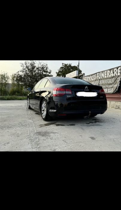 Citroën C5 1.6 turbo benzină 2012 (consumă ulei ) preț 1700euro