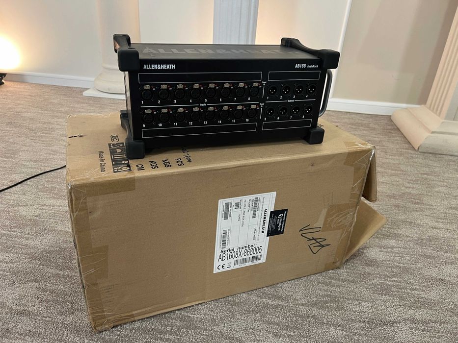 Allen Heath AB168 stagebox digital SQ Avantis Qu | 16 in 8 out + case