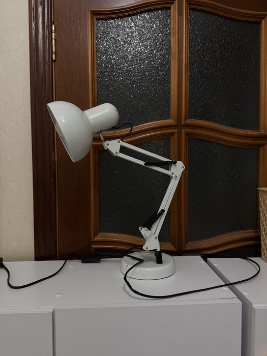 Продам лампу дешево