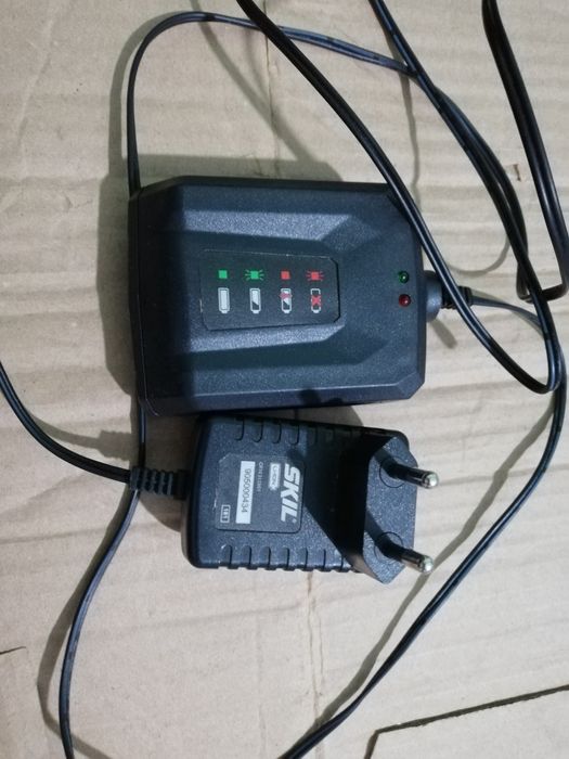 Incarcator alimentator pentru Skill, Baterii litium 12v, 14v, 18v